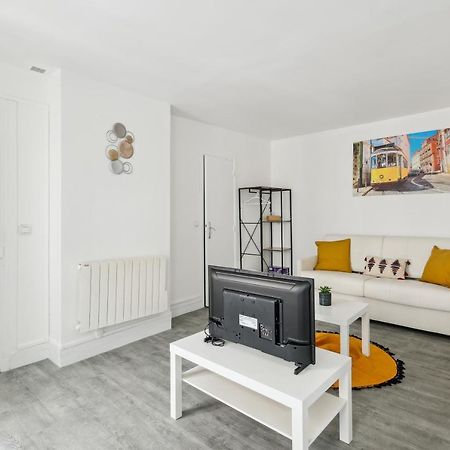 Chic And Comfortable Apart In Paris Appartement Buitenkant foto